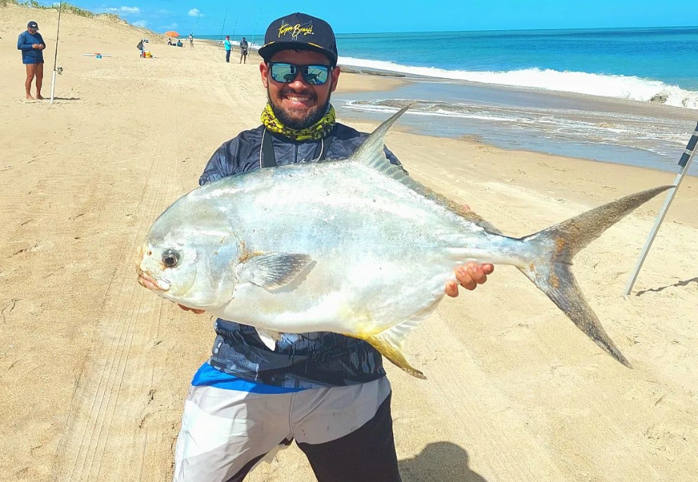 Pesca esportiva na praia - Divulgação Instagram